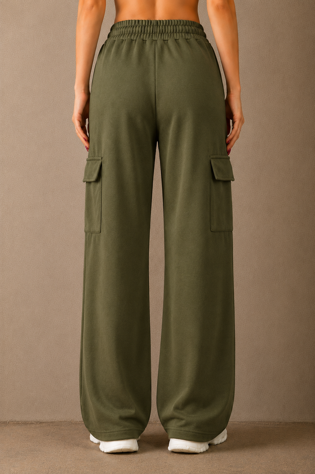 Wide-Leg Cargo Trousers - Olive